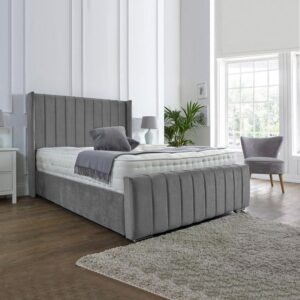 Panel wing back bed